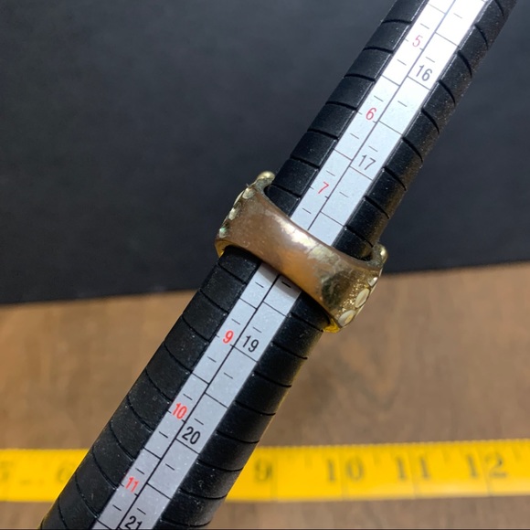 Metal owl fashion ring gold tone cream - Picture 3 of 7